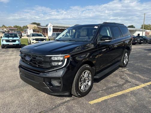 Agate Black Metallic 2025 Ford Expedition Active