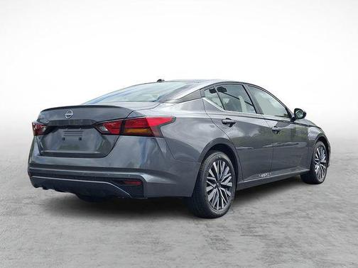 Gun Metallic 2026 Nissan Altima SV FWD