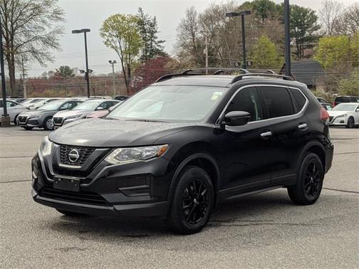 Magnetic Black 2018 Nissan Rogue SV