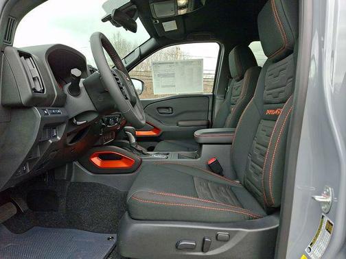 Boulder Gray Pearl 2026 Nissan Frontier PRO-4X