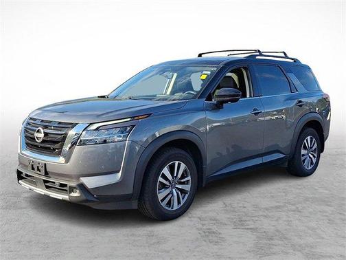 2023 Nissan Pathfinder SL 4WD
