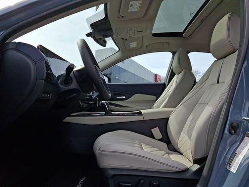 2026 Nissan Sentra SL