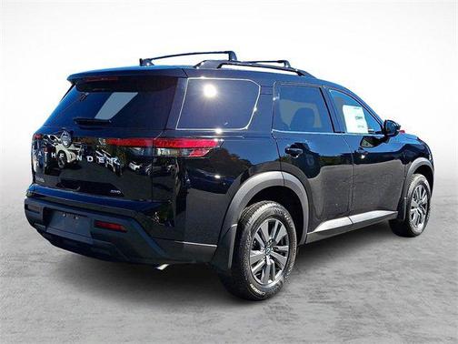2025 Nissan Pathfinder SV 4WD