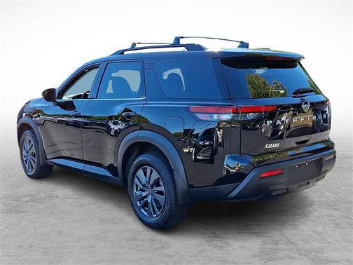 2025 Nissan Pathfinder SV 4WD