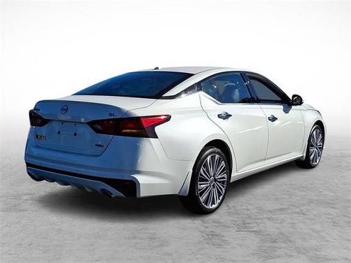 2025 Nissan Altima 2.5 SL