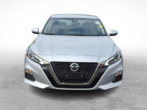 2022 Nissan Altima SR Intelligent AWD