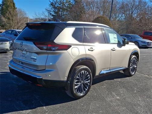2025 Nissan Rogue Platinum
