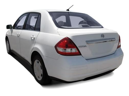 Brilliant Silver Metallic 2008 Nissan Versa S