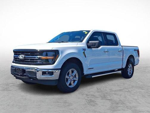 Oxford White 2024 Ford F-150 XLT