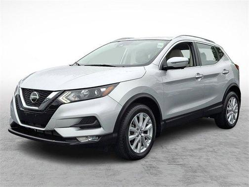 2022 Nissan Rogue Sport SV