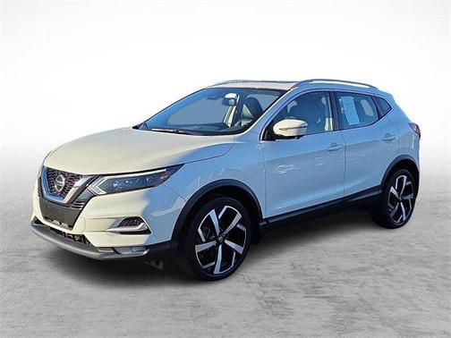 2021 Nissan Rogue Sport SL