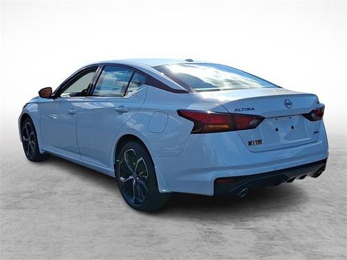 2025 Nissan Altima SR AWD