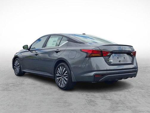 Gun Metallic 2026 Nissan Altima SV FWD
