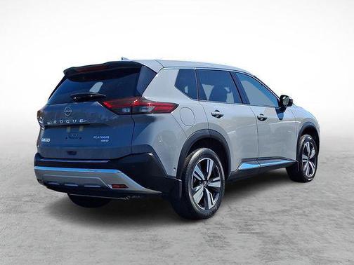 Boulder Gray Pearl 2023 Nissan Rogue Platinum