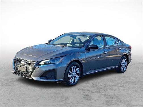 2025 Nissan Altima S FWD