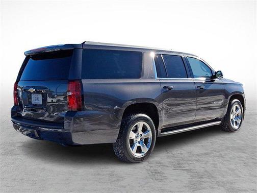 2017 Chevrolet Suburban LT