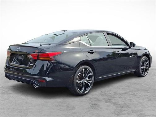 2025 Nissan Altima SR AWD