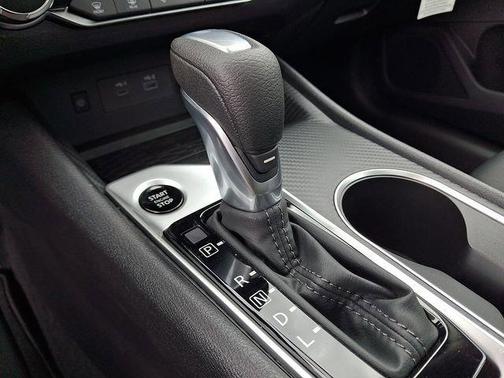 Super Black 2026 Nissan Altima SV FWD