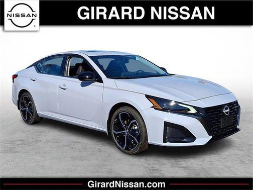 2025 Nissan Altima SR FWD