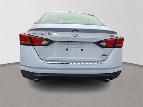 2023 Nissan Altima SR Intelligent AWD