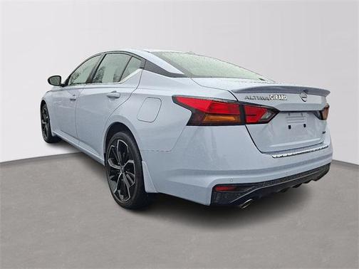 2023 Nissan Altima SR Intelligent AWD