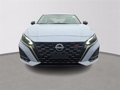 2023 Nissan Altima SR Intelligent AWD