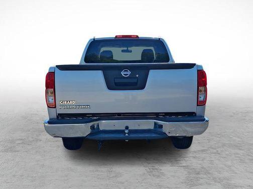 Brilliant Silver 2015 Nissan Frontier S