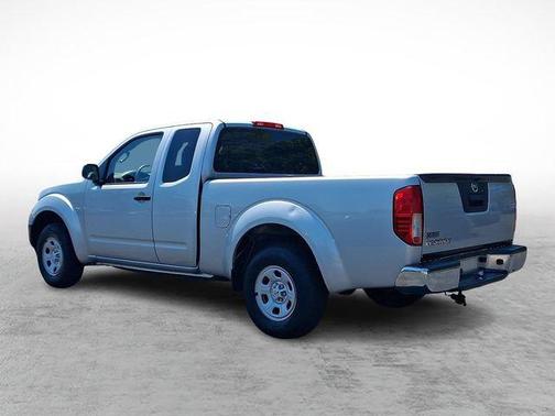 Brilliant Silver 2015 Nissan Frontier S