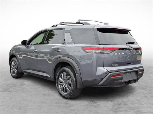 2025 Nissan Pathfinder SV 4WD