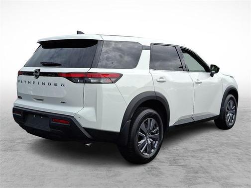 2025 Nissan Pathfinder S 4WD