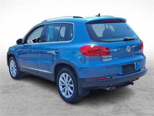 2017 Volkswagen Tiguan 2.0T Wolfsburg Edition