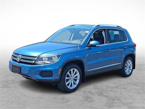 2017 Volkswagen Tiguan 2.0T Wolfsburg Edition
