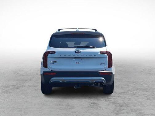 Glacial White Pearl 2021 Kia Telluride S