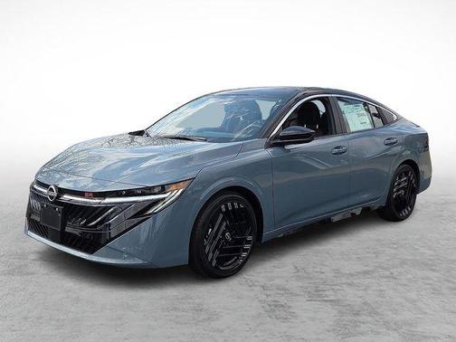 Atlantic Gray Metallic/Super Black 2026 Nissan Sentra SR