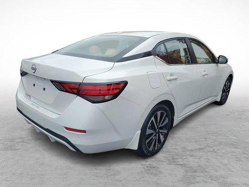Aspen White Pearl 2025 Nissan Sentra SV