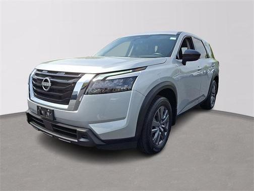 2023 Nissan Pathfinder S 4WD