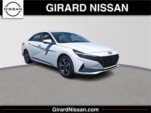 2023 Hyundai ELANTRA Limited