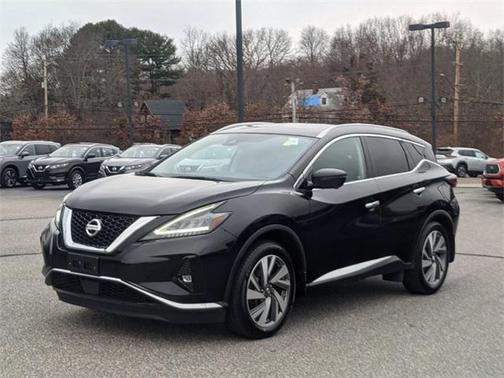 Magnetic Black Pearl 2019 Nissan Murano SL