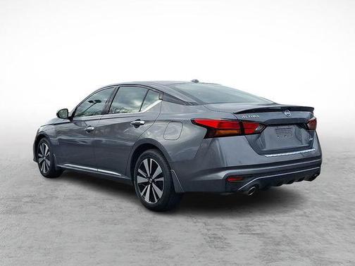 Gun Metallic 2019 Nissan Altima 2.5 SL