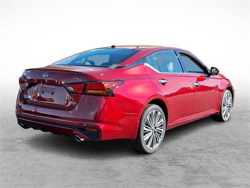 2025 Nissan Altima 2.5 SL