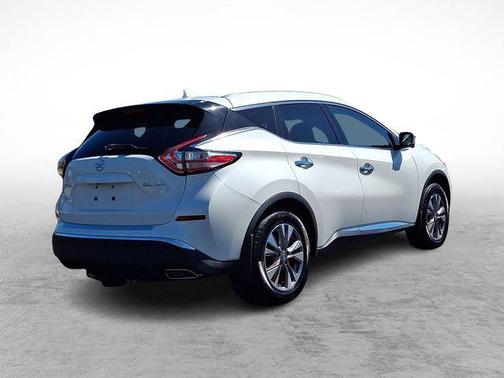 Pearl White 2017 Nissan Murano SL