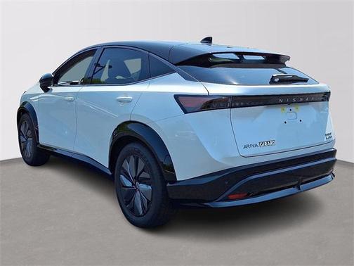 2025 Nissan ARIYA EVOLVE+