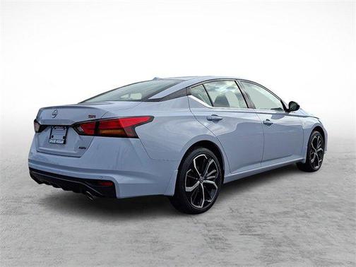 2025 Nissan Altima SR AWD