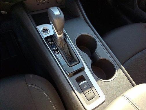 2025 Nissan Altima SV AWD