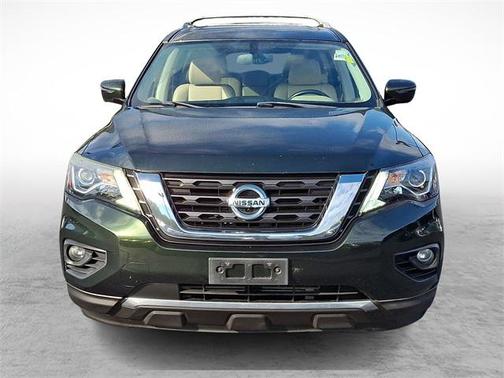 2018 Nissan Pathfinder SL