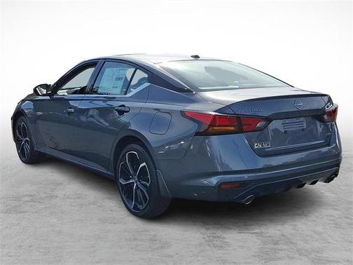 2025 Nissan Altima SR AWD