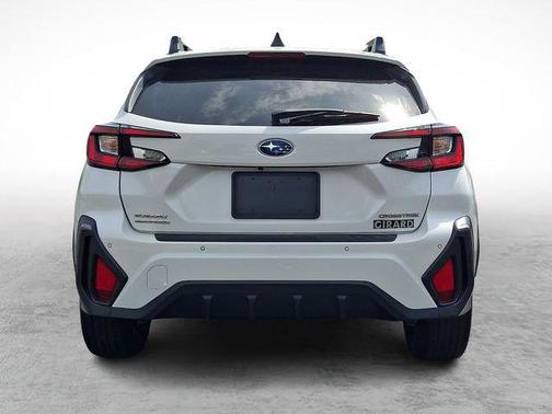 Crystal White Pearl 2024 Subaru Crosstrek Limited