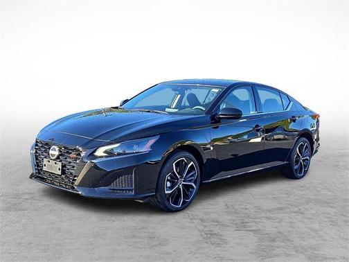 2025 Nissan Altima SR AWD