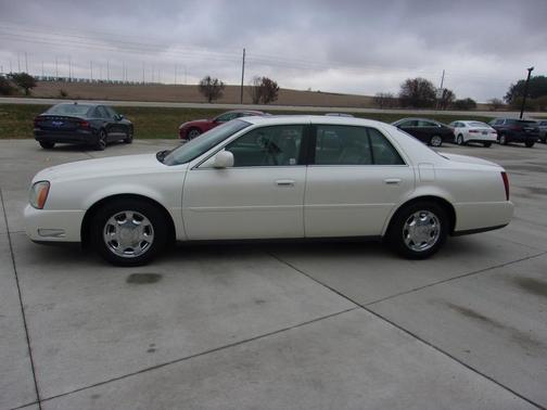 2002 Cadillac DeVille Base