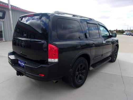 2012 Nissan Armada SV